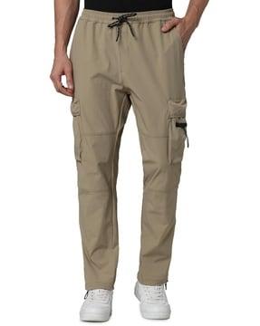 men relaxed fit flat-front cargo pants