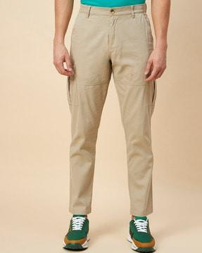 men relaxed fit flat-front cargo pants