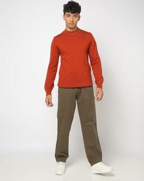 men relaxed fit flat-front cargo pants