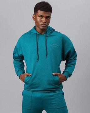 men relaxed fit hoodie with insert pockets