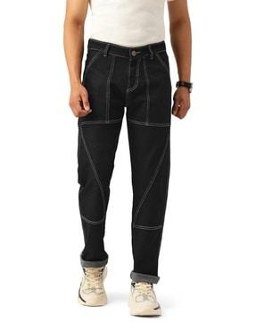 men relaxed fit jeans with 5-pocket styling