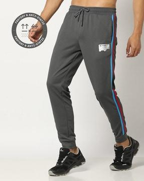 men relaxed fit joggers