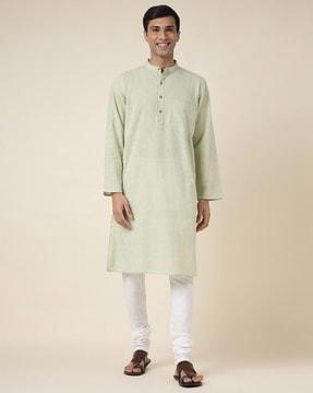 men relaxed fit kurta with patch pocket
