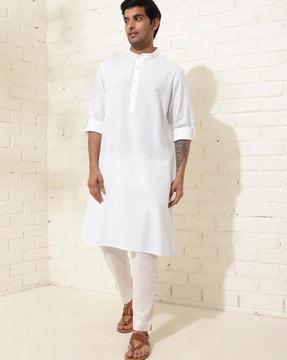 men relaxed fit long kurta with band collar