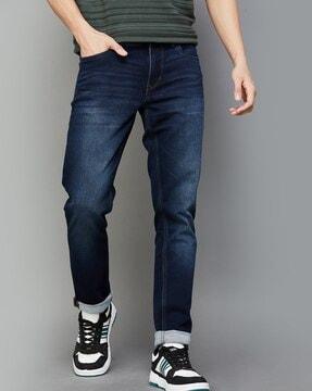 men relaxed jeans with slip-pockets
