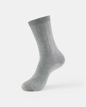 men ribbed mid-calf length socks