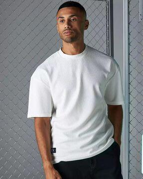 men ribbed oversized fit round-neck t-shirt