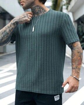 men ribbed relaxed fit round-neck t-shirt