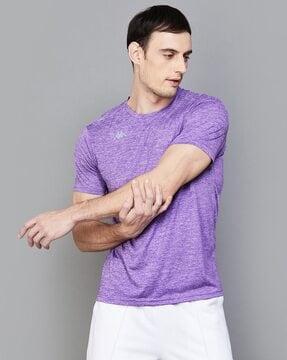 men round-neck regular fit t-shirt with short sleeves