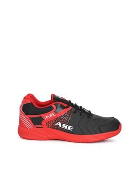 men round-toe badminton shoes with lace fastening