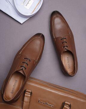 men round-toe derbys with lace fastening