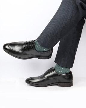 men round-toe lace-up derbys