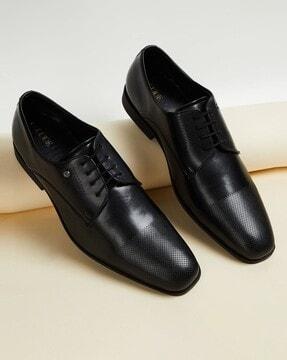 men round-toe lace-up shoes