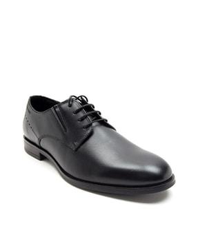 men round-toe lace-up shoes