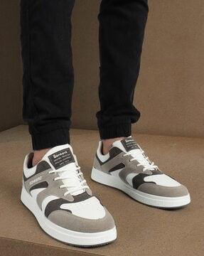 men round-toe lace-up sneakers