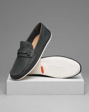 men round-toe slip-on driver shoes