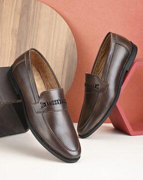 men round-toe slip-on loafers