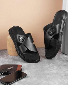 men round-toe slip-on sandals