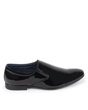 men round-toe slip-on shoes