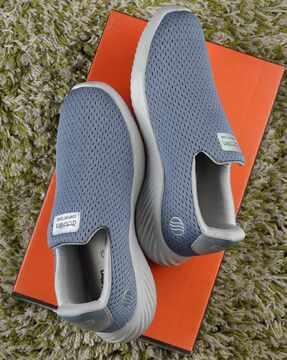 men round-toe slip-on shoes