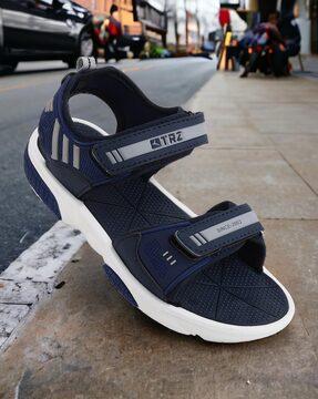 men sandals with velcro fastening