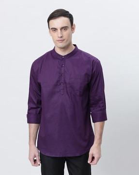 men short kurta with patch pocket