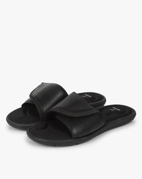 men sliders with velcro fastening