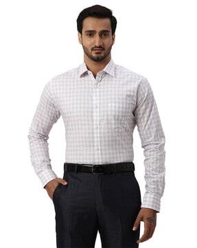 men slim fit checked cutaway-collar shirt