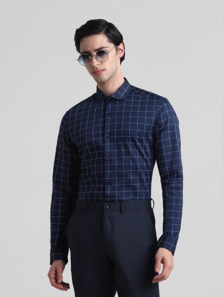 men slim fit checkered spread collar casual shirt