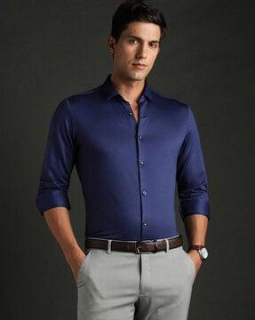 men slim fit cutaway-collar shirt