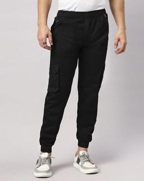 men slim fit flat-front cargo jogger pants with elasticated waistband