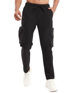 men slim fit flat-front cargo pants