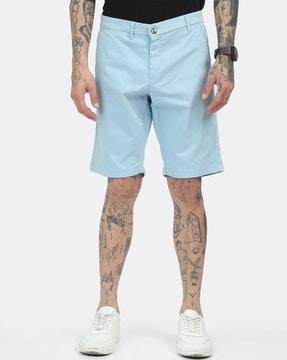 men slim fit flat-front knit shorts with insert pockets