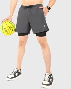 men slim fit knit shorts with elasticated drawstring waist