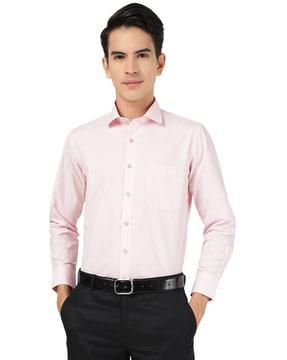 men slim fit shirt with cutaway collar