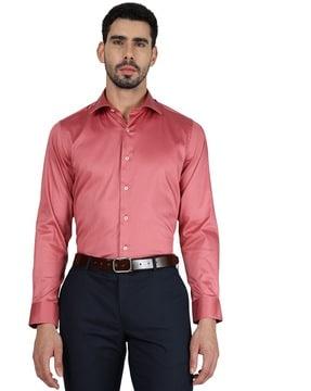 men slim fit shirt with cutaway collar