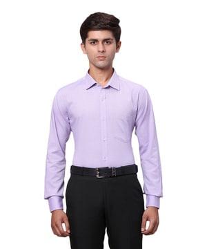 men slim fit shirt with cutaway collar