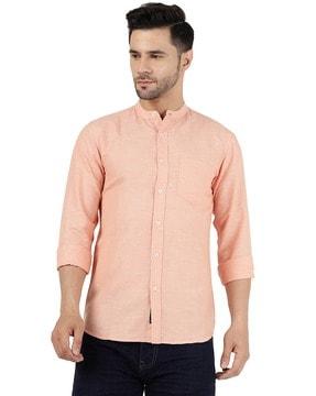 men slim fit shirt with patch pocket