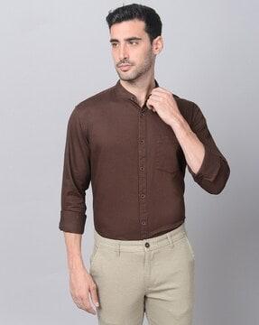 men slim fit shirt with patch pocket