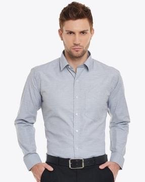 men slim fit shirt with patch pocket