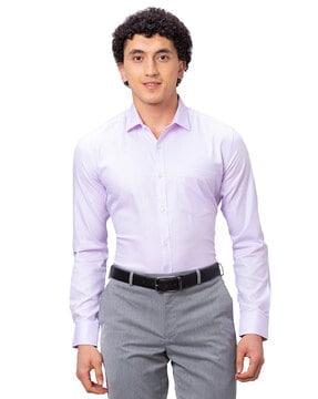 men slim fit shirt with patch pocket