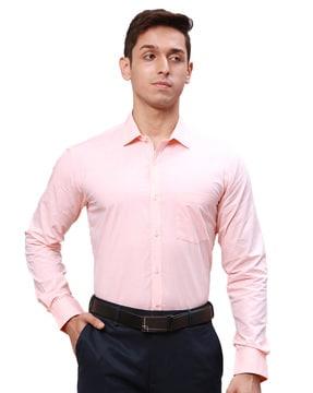 men slim fit shirt with patch pocket