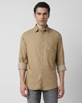 men slim fit shirt with patch pocket