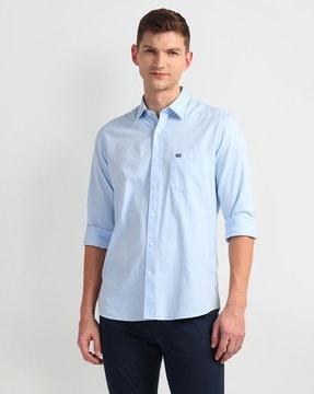 men slim fit shirt with patch pocket