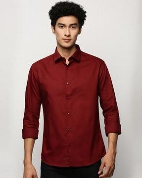 men slim fit shirt with spread collar