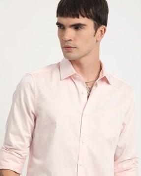 men slim fit shirt with spread collar