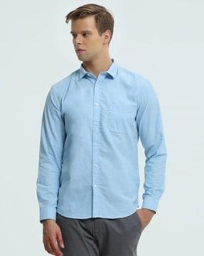 men slim fit shirt with spread collar