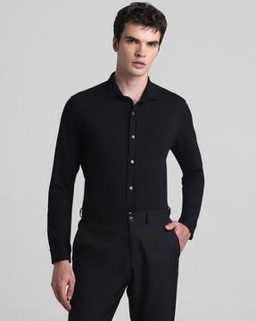 men slim fit shirt with spread collar