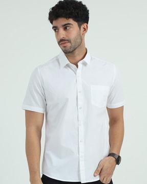 men slim fit shirt with spread collar