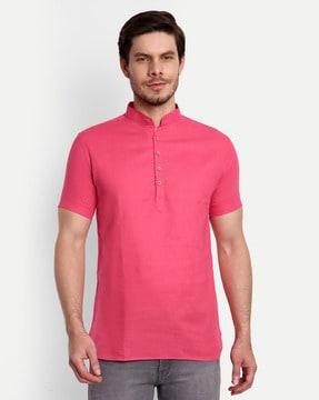 men slim fit short kurta with mandarin collar